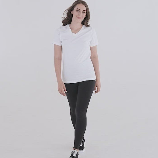 Unisex V-Neck Tee Bella + Canvas 3005.mp4